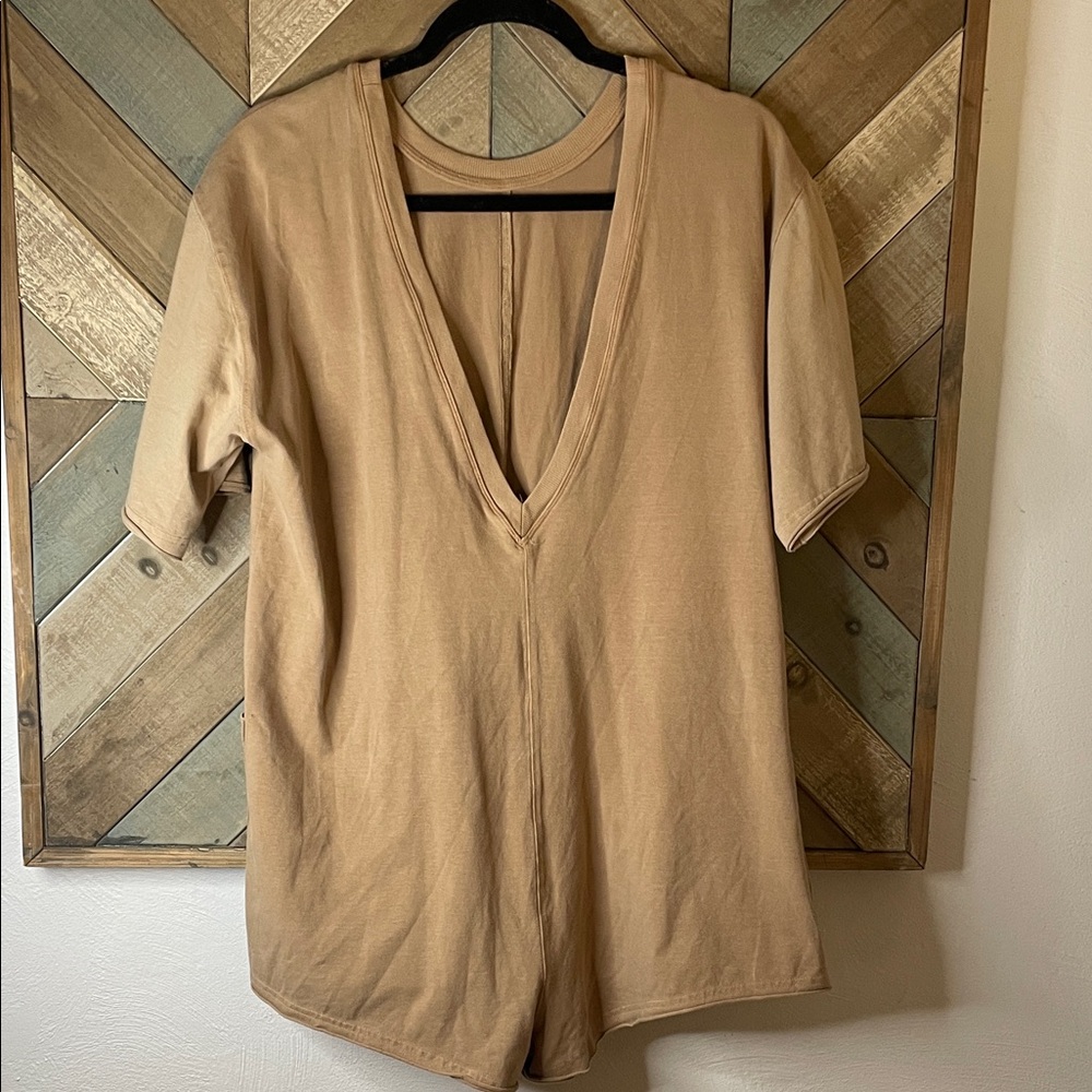 Free People Hotshot Tee Romper in Mocha Latte, size S - Picture 7 of 9